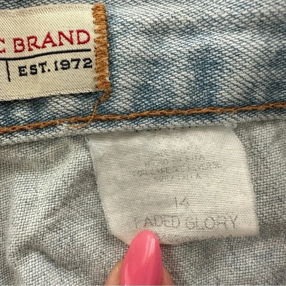 Vintage Faded‎ Glory Womens 14 light wash Hi waisted Mom Jean Shorts Lightweight